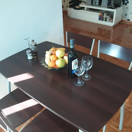 דירה 303 פאפוס